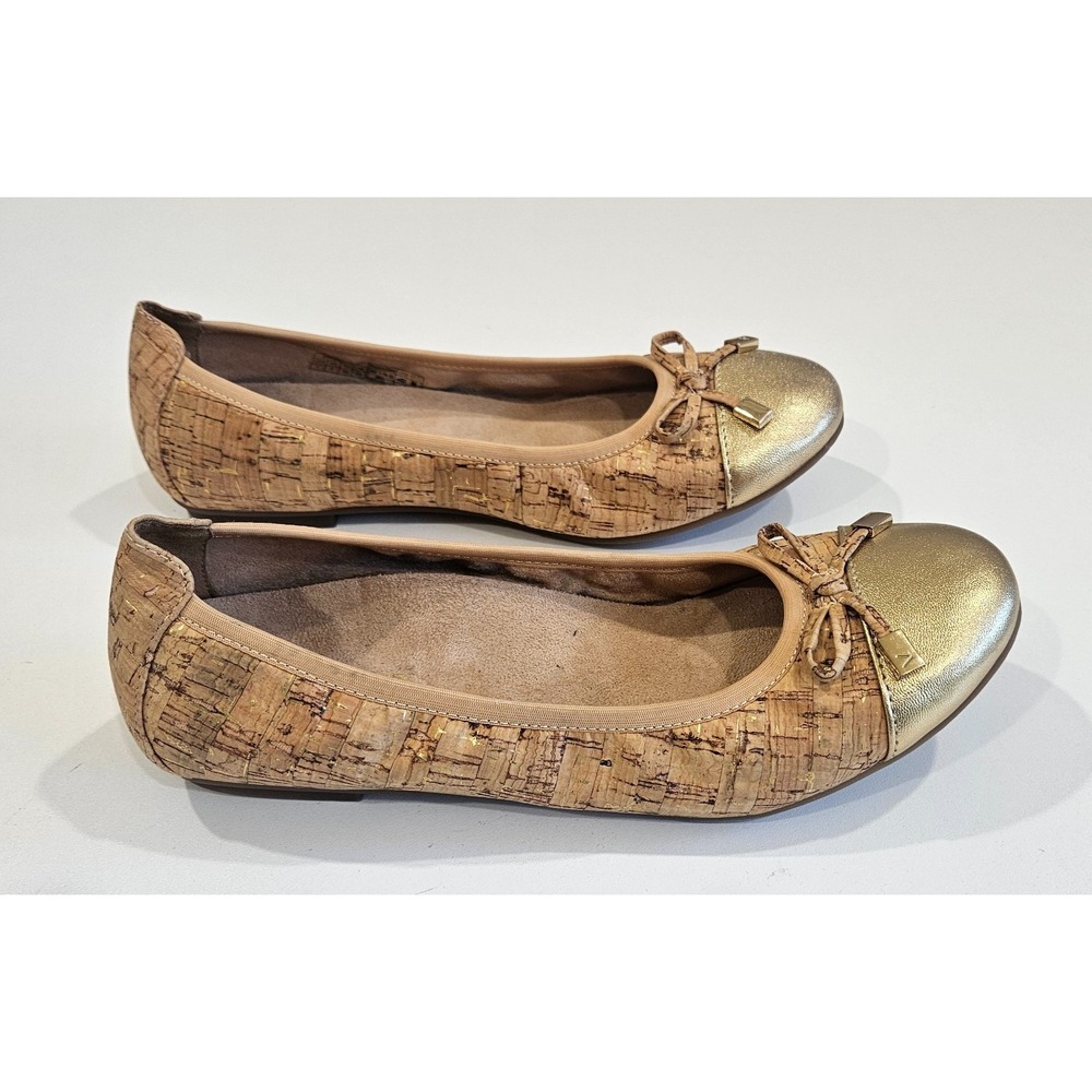 Vionic Minna Ballet Flat Orthaheel Comfort Cork Upper Gold Leather Cap Womens 7M - Picture 7 of 7